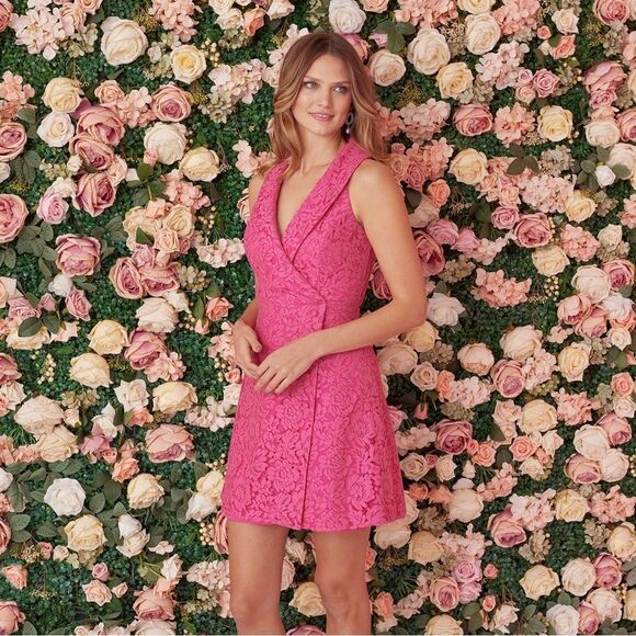 NWT Adrianna Papell LACE TUXEDO DRESS WITH FAUX WRAP DETAILS IN PETUNIA pink 10 - Picture 1 of 16